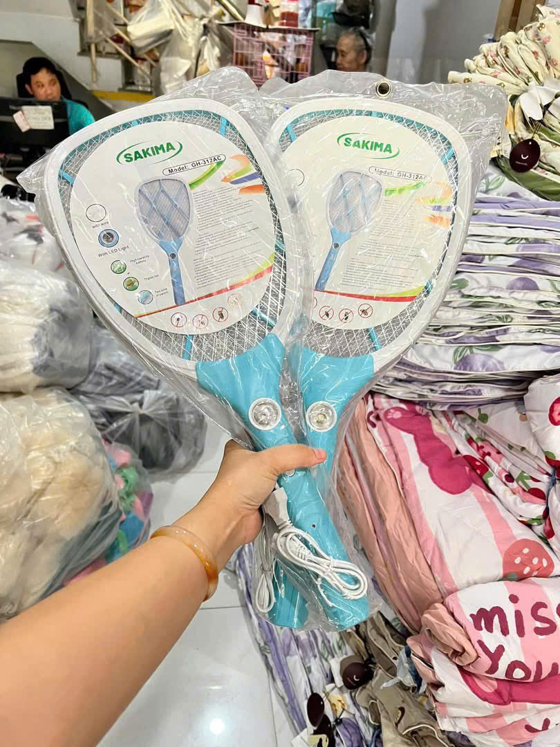 VỢT BẮT MUỖI SAKIMA AN TOÀN TIỆN DỤNG