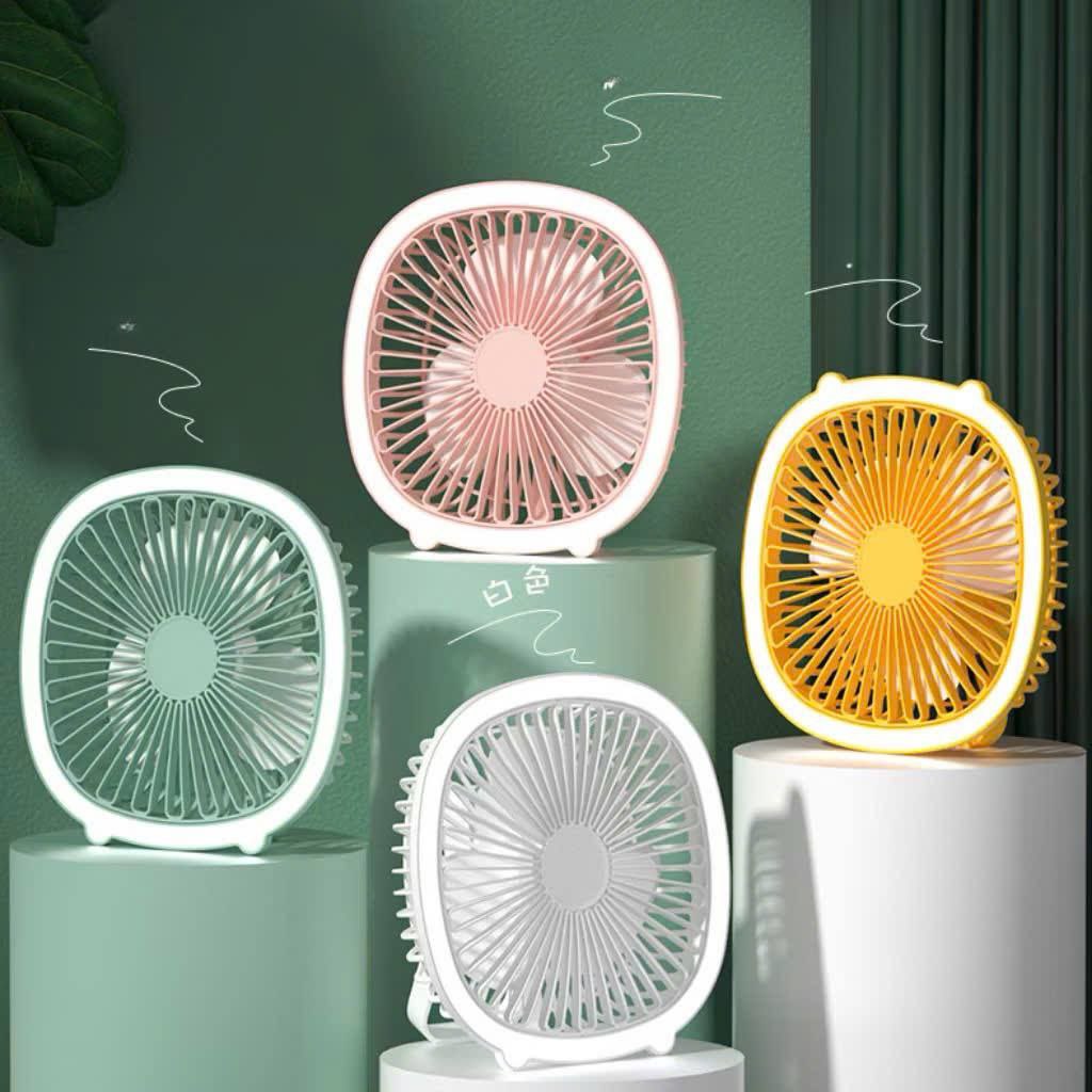 [40] Quạt tích điện tai mèo có đèn dễ thương